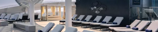 MSC World America MSC Yacht Club Sonnendeck mit Pool