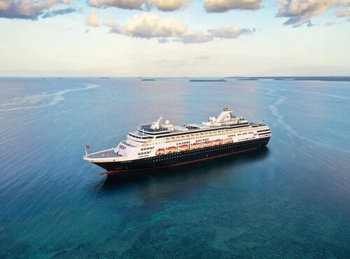 Vasco da Gama von nicko cruises auf See