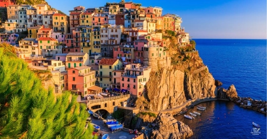 mittelmeer-italien-cinque-terre-bei-sonne Cinque Terre Italien in der Abendsonne