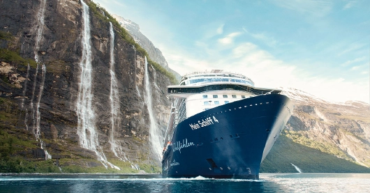 Mein Schiff 4 Bugansicht Nordeuropa Mein Schiff 4 Bugansicht Nordeuropa